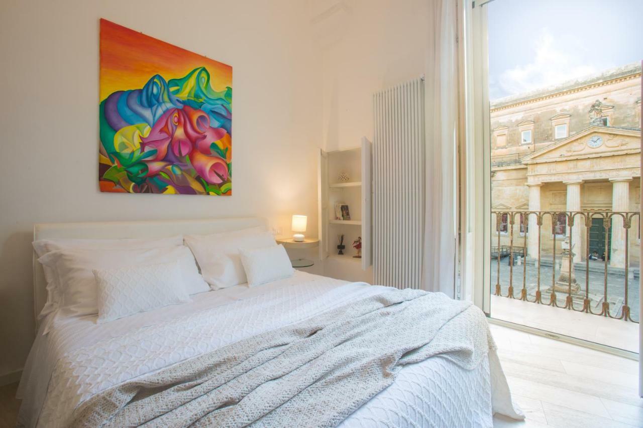 ليتشي La Finestra Sul Convitto B&B المظهر الخارجي الصورة